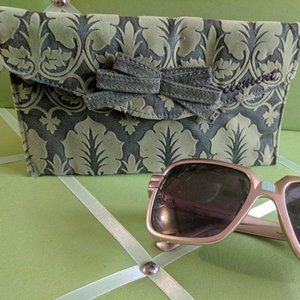 Element Eden Skateboard Brand Clutch